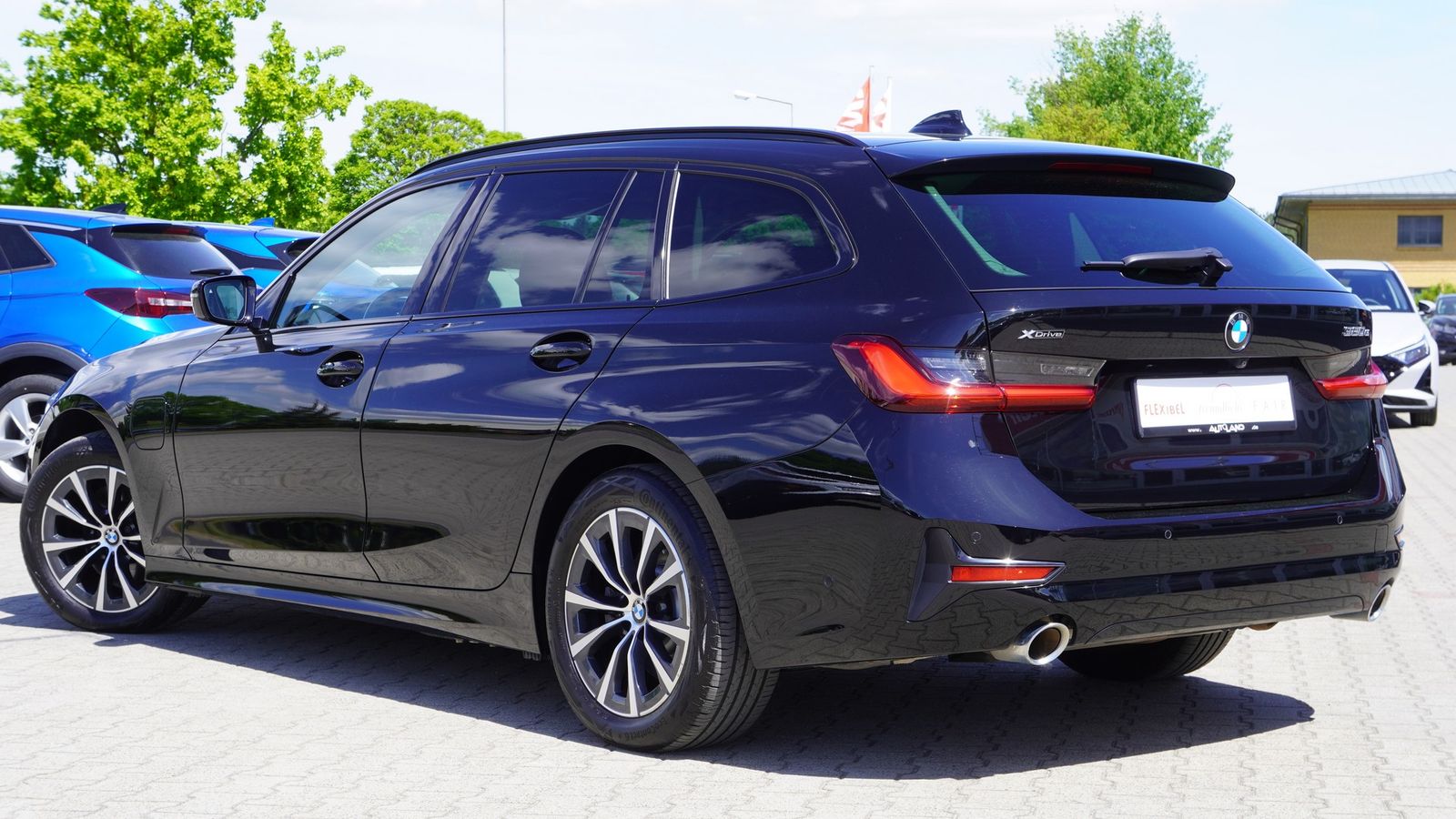 BMW 320e Touring xDrive Sport Line - Samsaru's Car Outlet