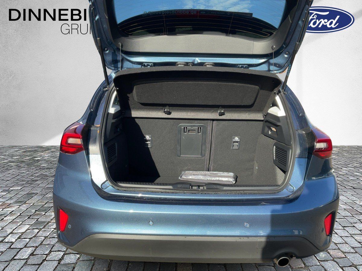 Ford FOCUS ST-Line X LED+AHK+Kamera+Winterpaket