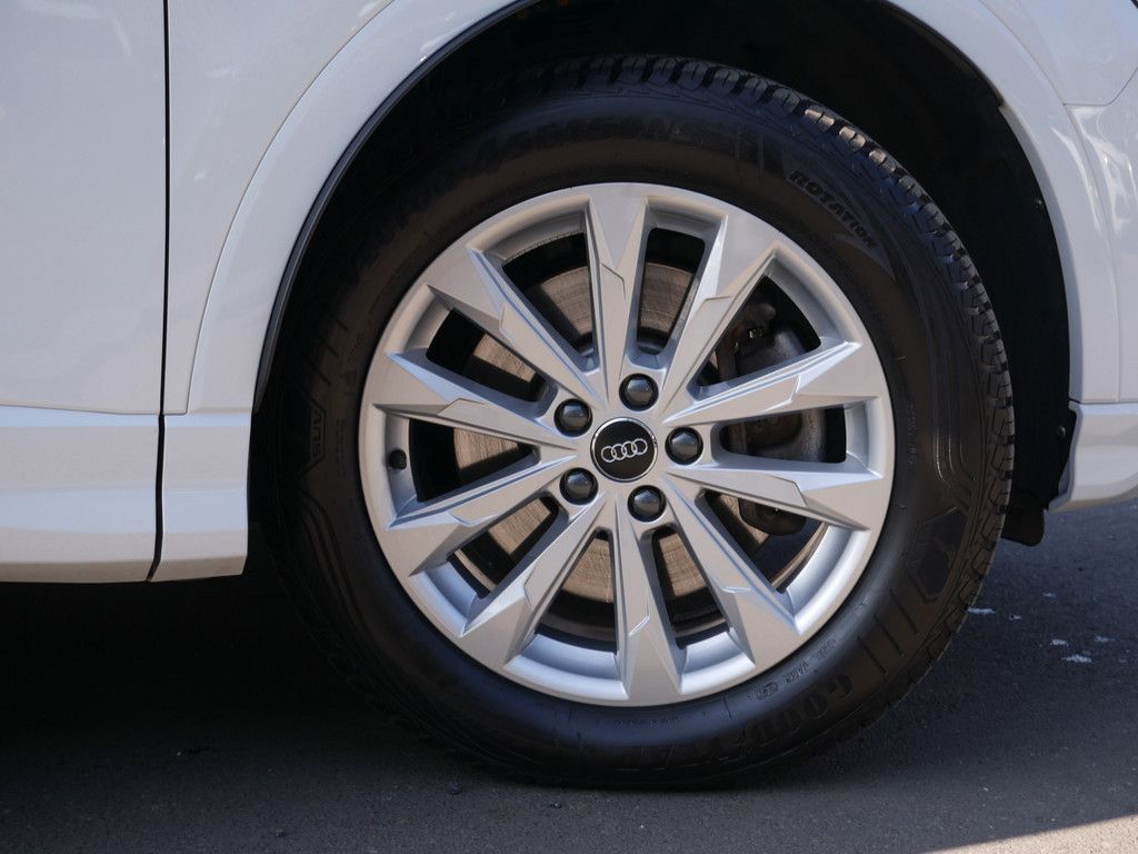 Audi Q3 40 TDI quattro advanced S-LINE - Samsaru's Car Outlet