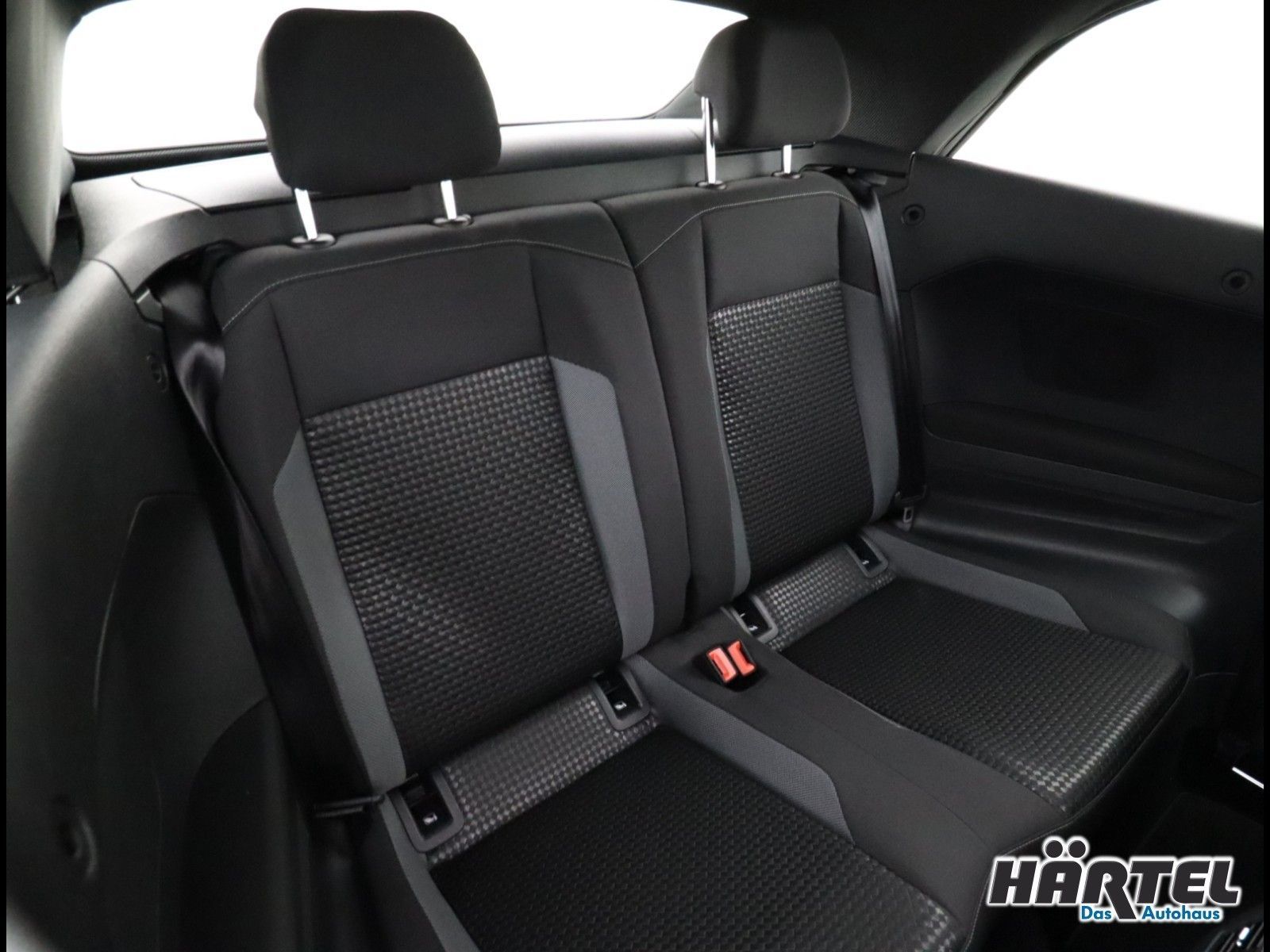 Volkswagen T-ROC CABRIOLET 1.5 TSI DSG - Samsaru's Car Outlet