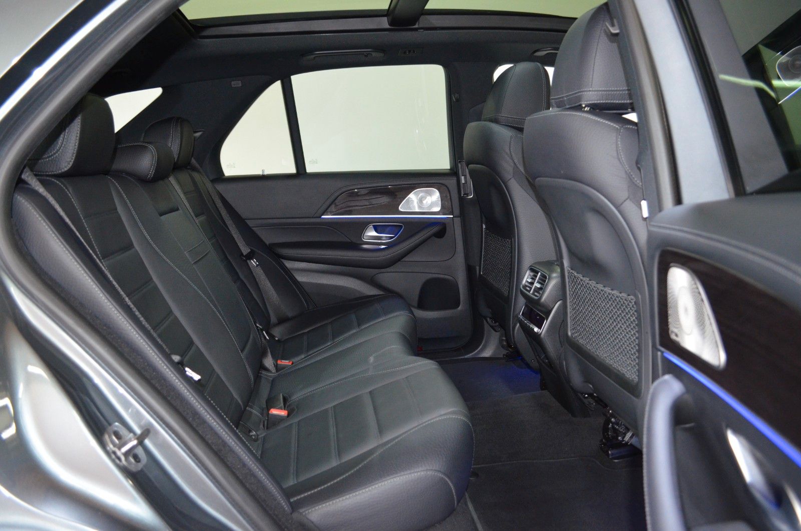 Mercedes-Benz GLE 350 DE 4M AMG-LINE"PANO"DTR+"MASSAGE"SOUND"