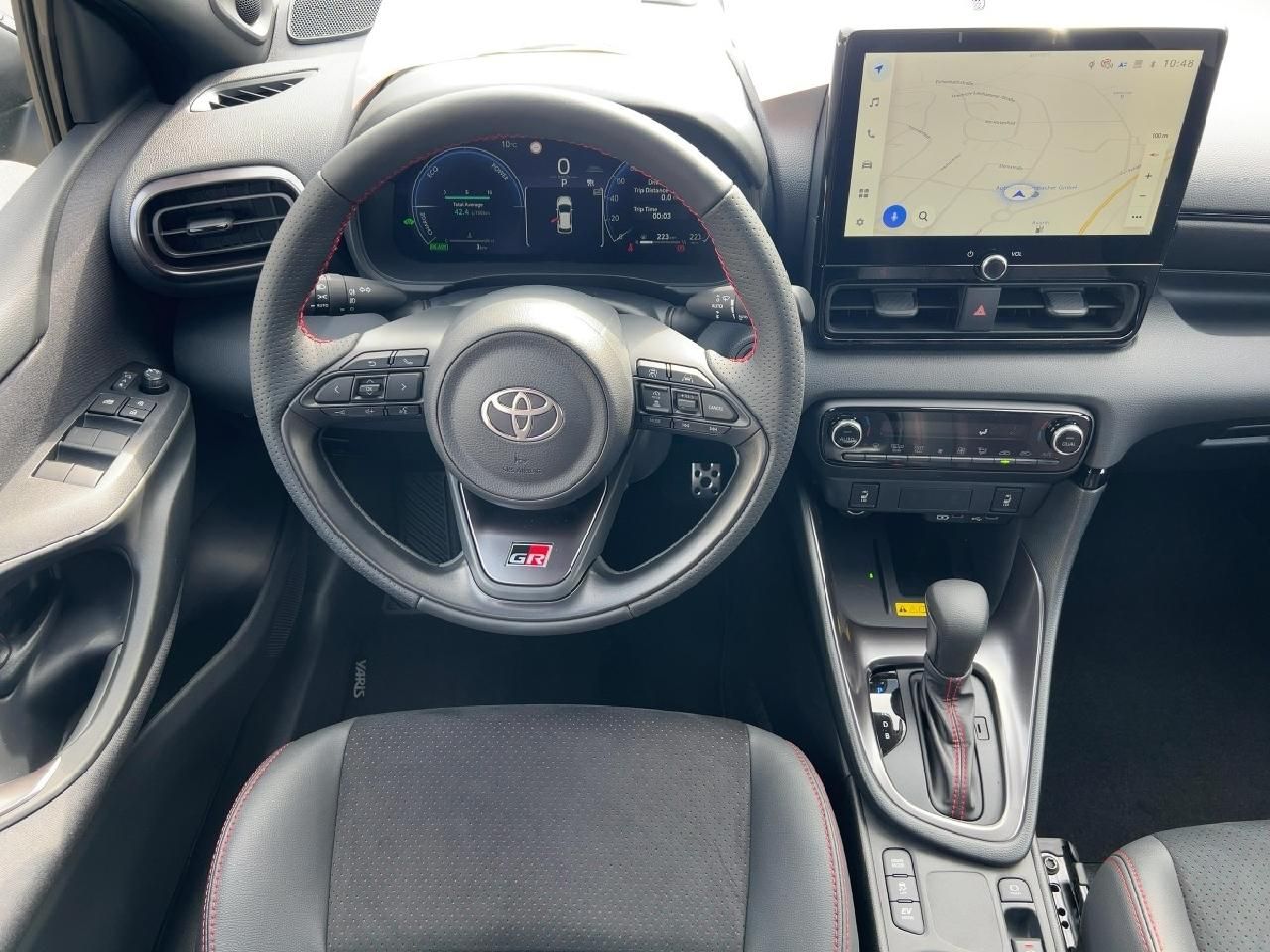 Toyota Yaris 1,5 Hybrid GR Sport *HUD *JBL*RCAM *PDC*