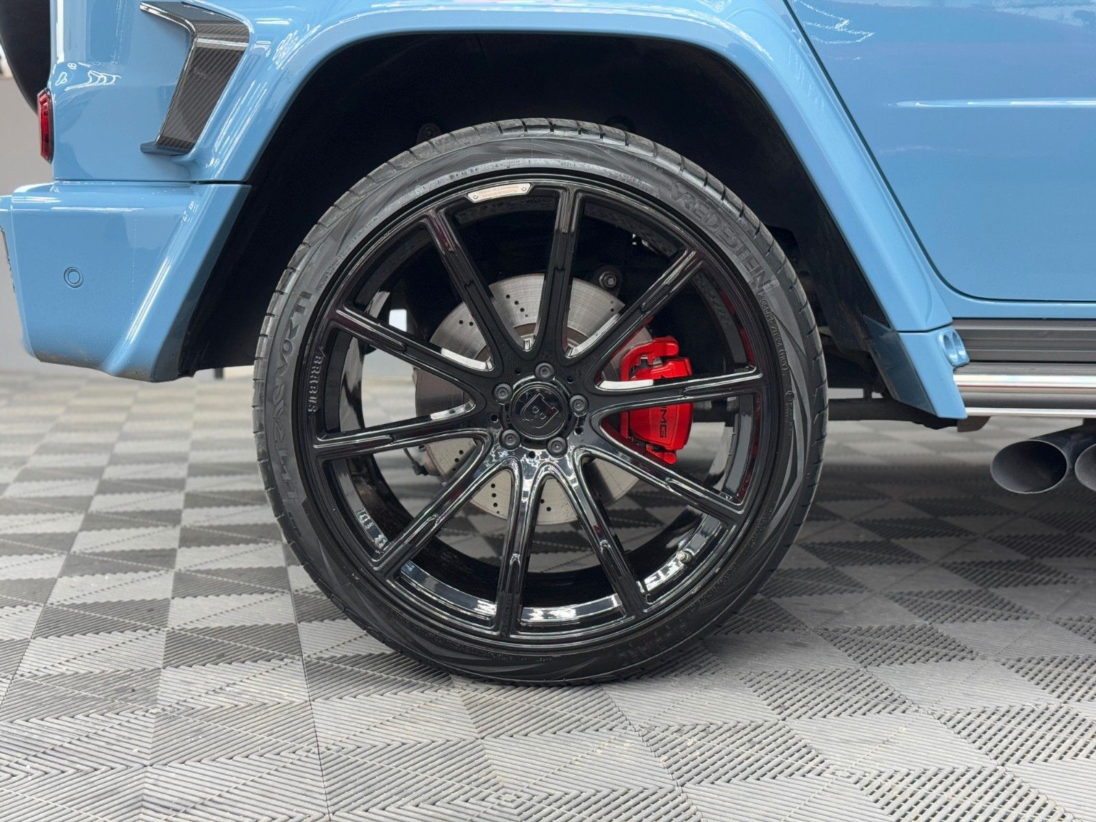 Mercedes-Benz G63 AMG BRABUS - Samsaru's Car Outlet