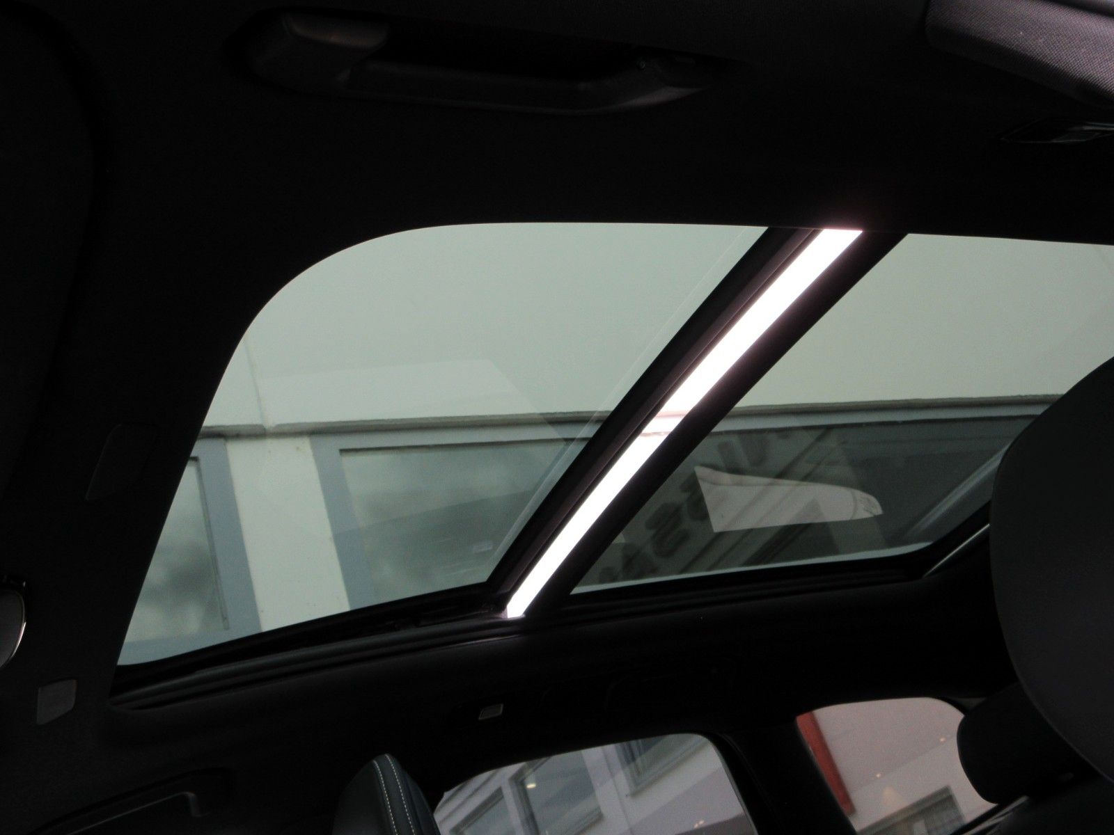 Volvo XC 60 B5 Plus Dark AWD