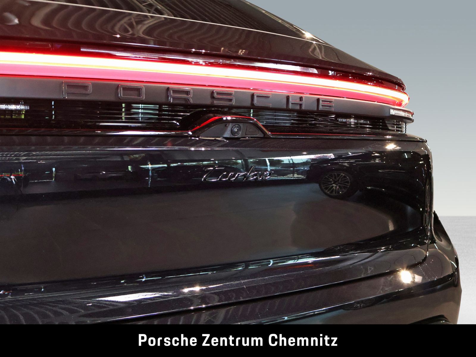 Porsche Macan Turbo Sport-Chrono;AHZV;4-Zonen Klima;Sitz