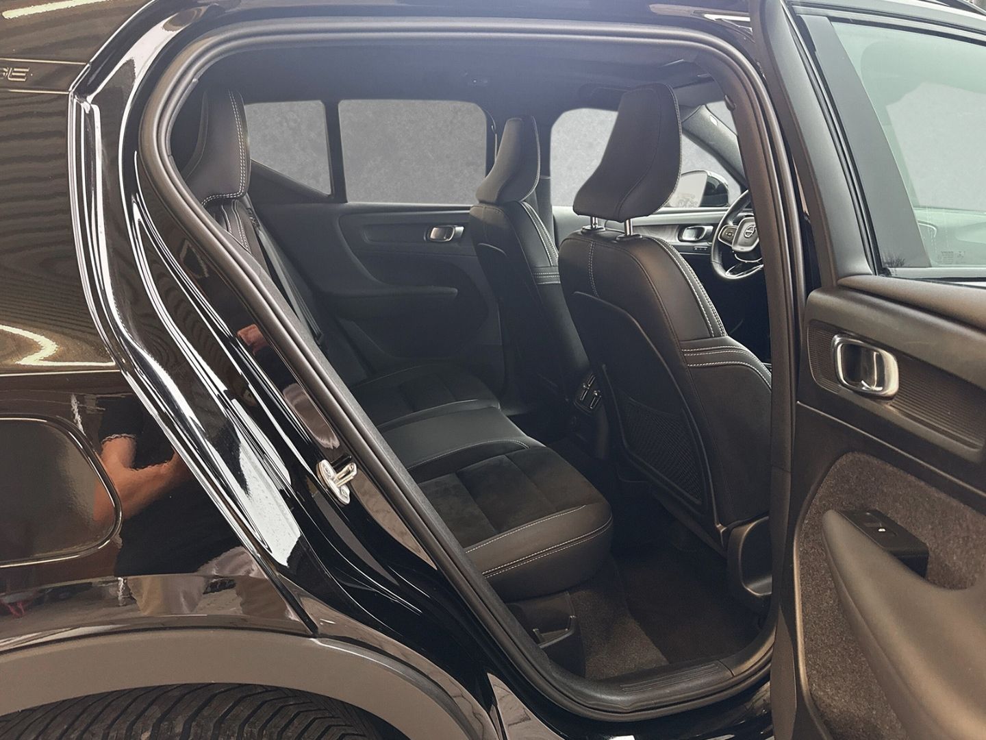 Volvo XC40 Ultimate Dark Recharge Plug-In Hybrid 2WD H