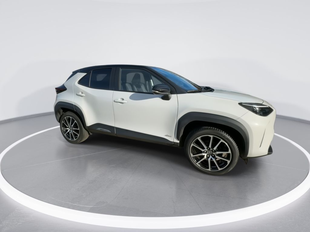 Toyota Yaris Cross Hybrid 1.5 VVT-i GR Sport JBL LED