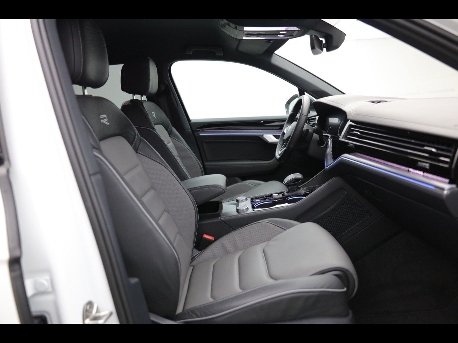 Volkswagen TOUAREG R-LINE BLACK STYLE 3.0 V6 TDI TIPTRONIC