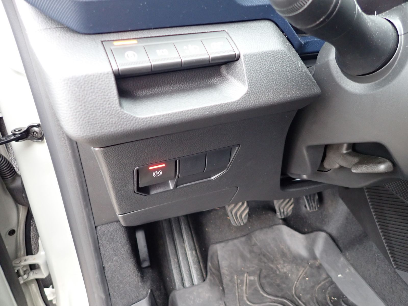 Dacia Duster TCe 130 JOURNEY - Samsaru's Car Outlet