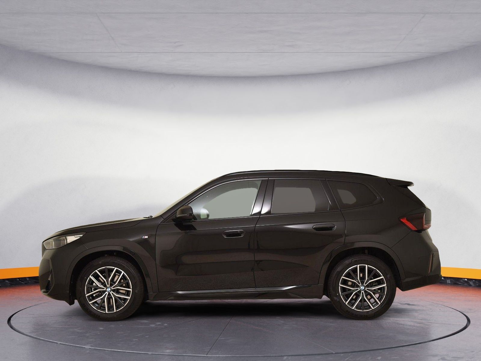 BMW X1 xDrive23d M Sportpaket - Samsaru's Car Outlet