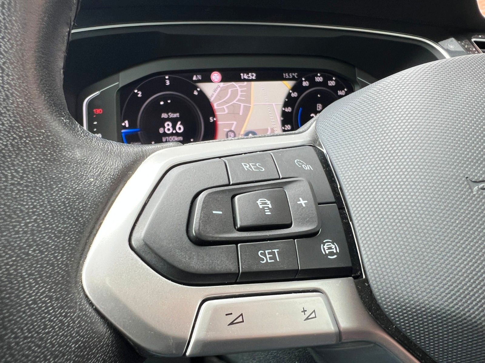 Volkswagen Tiguan Elegance TDi DSG - Samsaru's Car Outlet