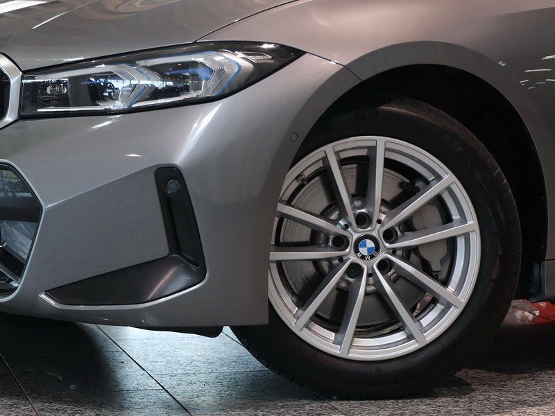 BMW 330d xDrive xDrive Tour. M Sport Adp.LED 360°Dri