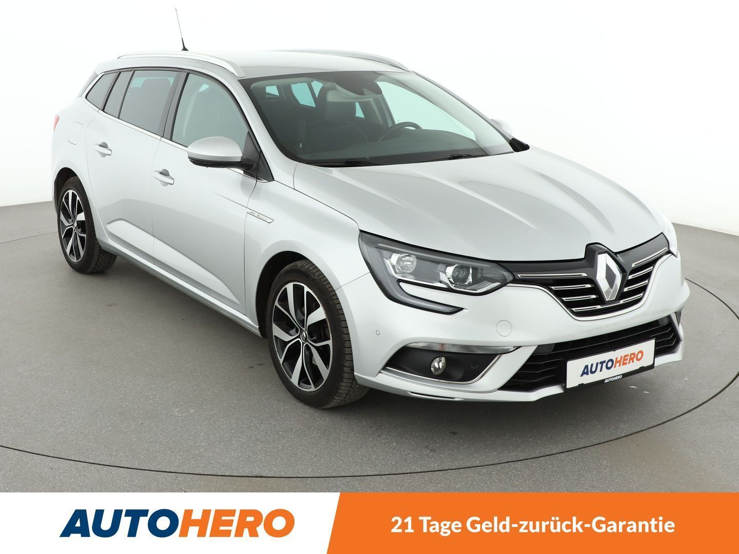 Renault Megane 1.5 Blue dCi BOSE-Edition - Samsaru's Car Outlet