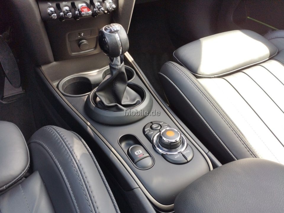 MINI Countryman Cooper S - Samsaru's Car Outlet