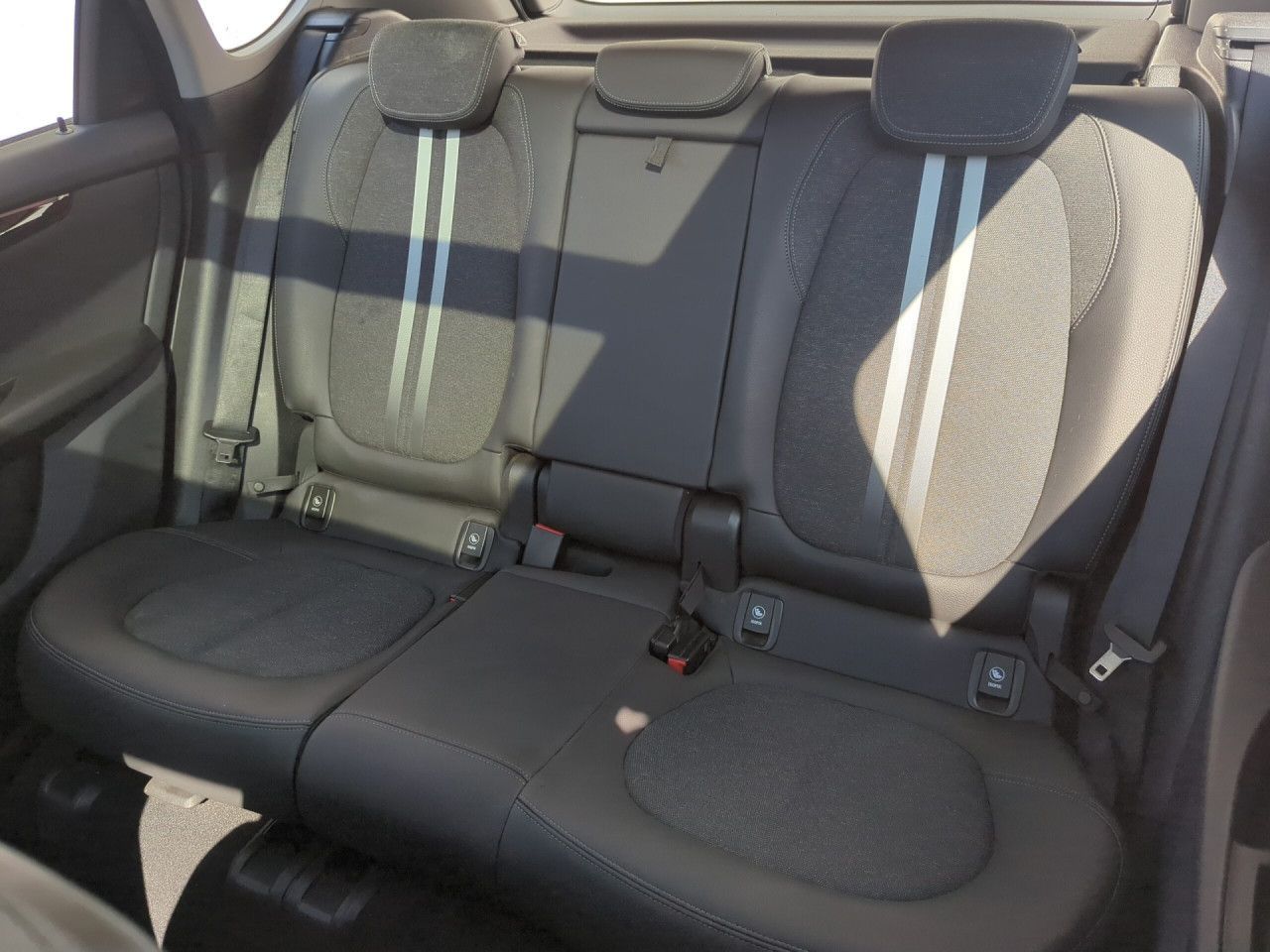 BMW 218i Active Tourer Sport Line - Samsaru's Car Outlet