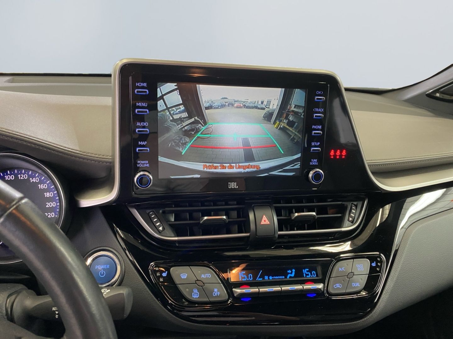 Toyota C-HR 2.0 Hybrid Lounge - Samsaru's Car Outlet