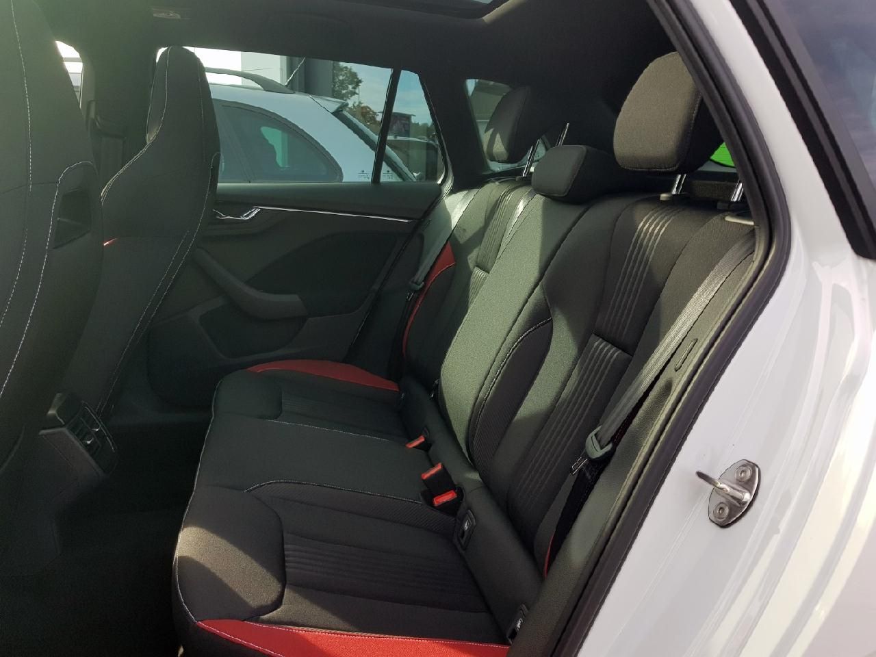 Skoda Kamiq TSI Monte Carlo - Samsaru's Car Outlet
