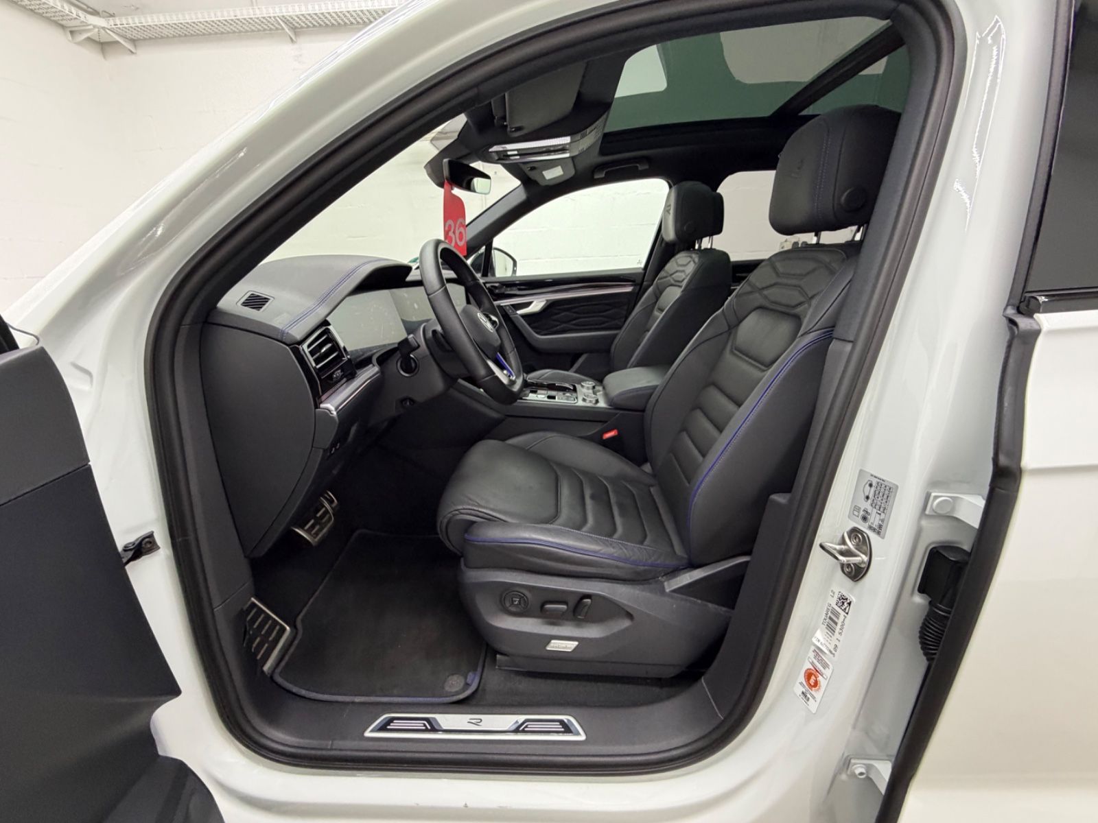Volkswagen Touareg R 4Motion eHybrid+MATRIX+PANO+HEAD-UP+