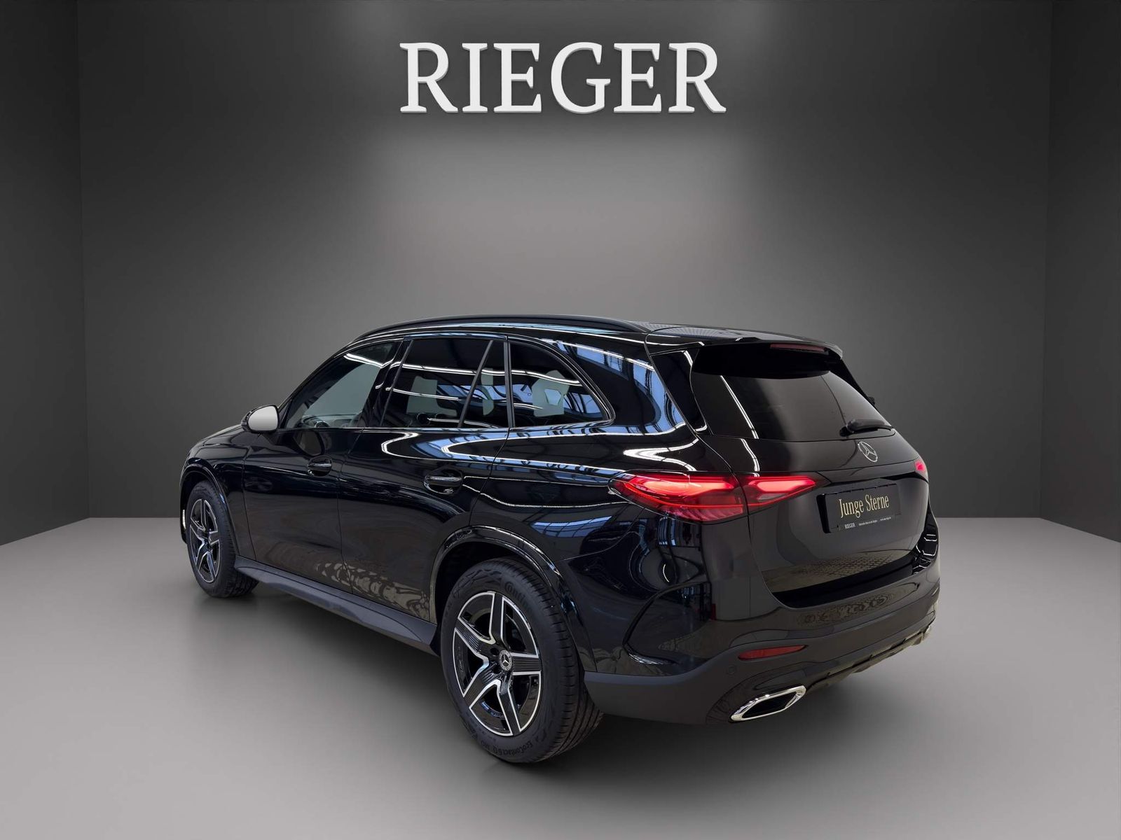 Mercedes-Benz GLC 300 d 4M AMG*MEMORY*NIGHT*AHK*Pano*360°*SHZ*