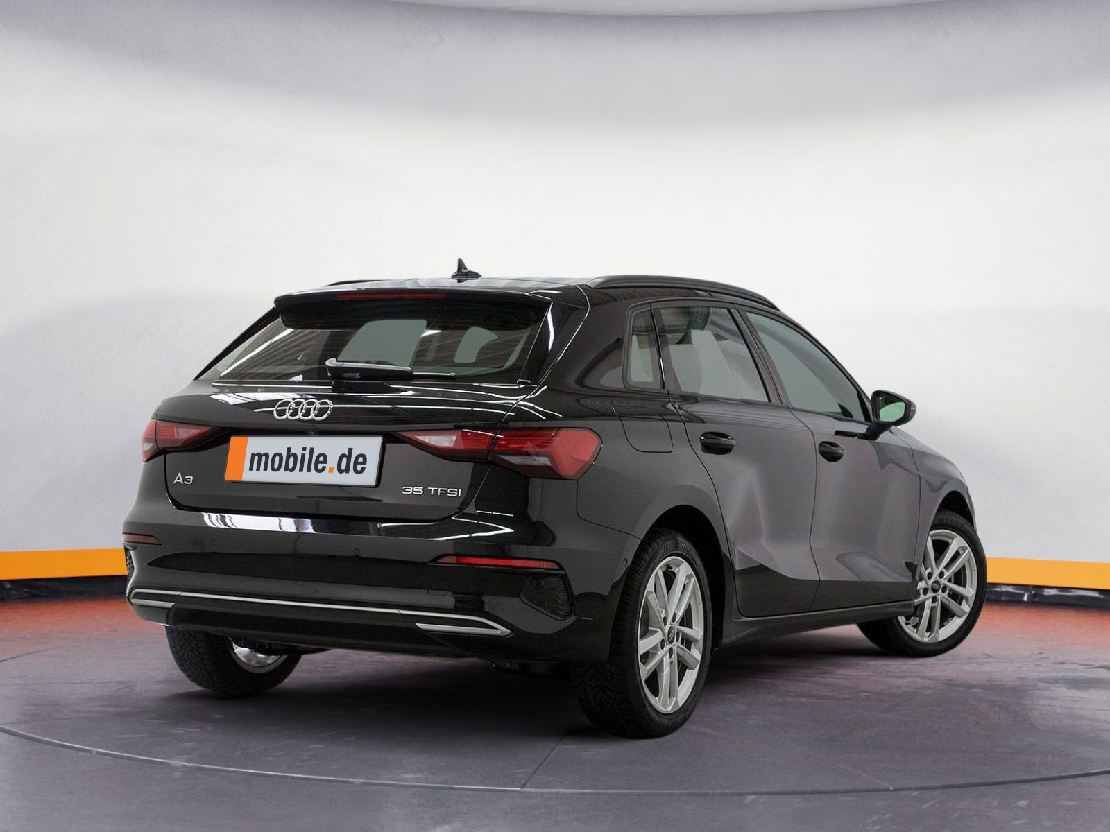 Audi A3 Sportback 35 TFSI ADVANCED e - Samsaru's Car Outlet