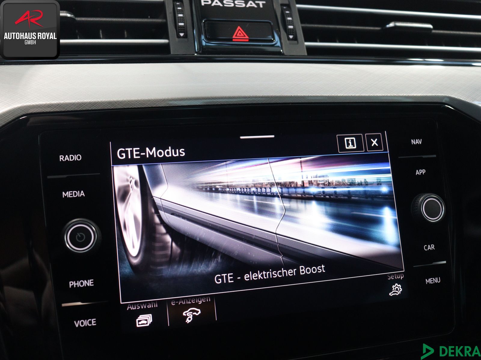 Volkswagen Passat 1.4 TSI GTE - Samsaru's Car Outlet