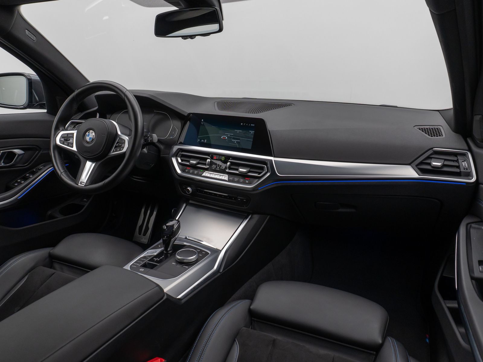 BMW 320d M Sport - Samsaru's Car Outlet