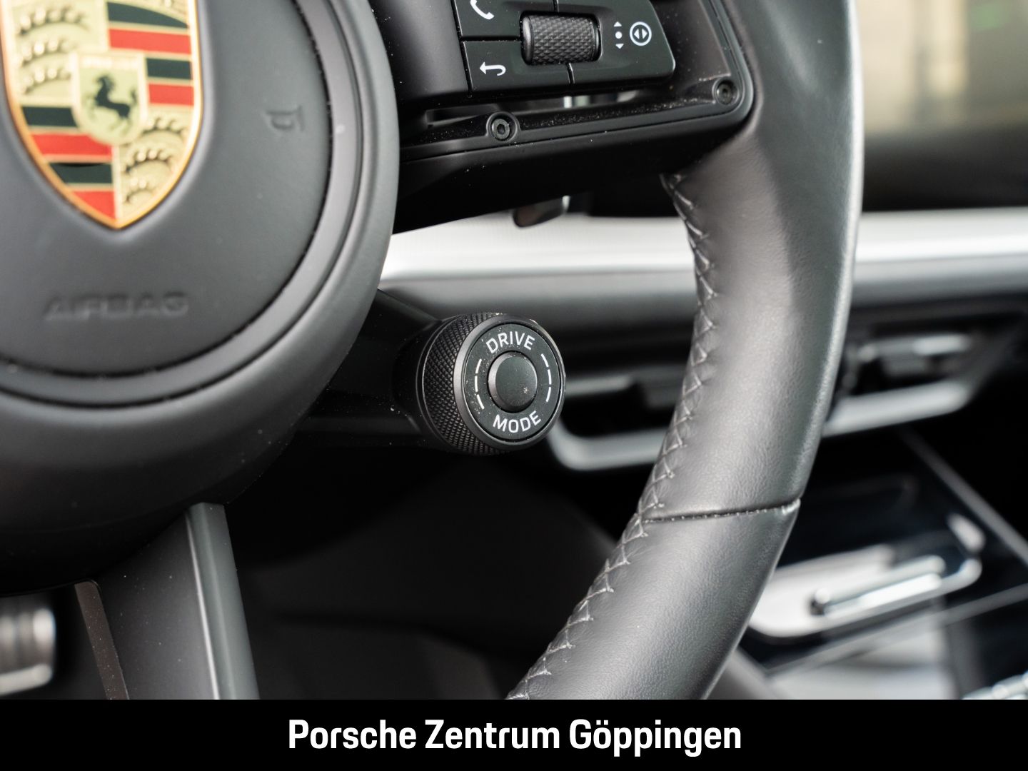 Porsche Cayenne E-Hybrid BOSE Panorama Rückfahrkamera