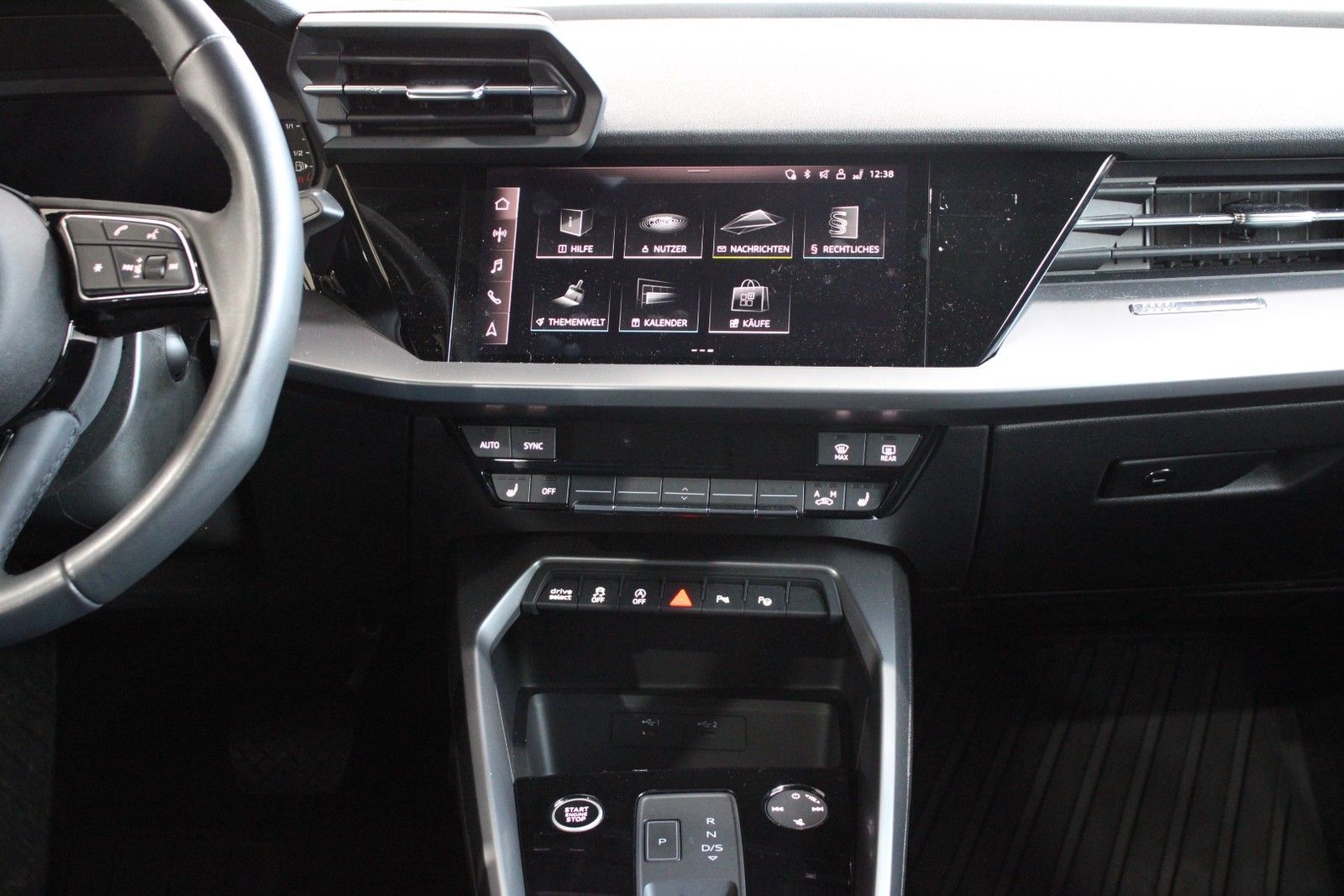 Audi A3 Sportback 35 TFSI Sport - Samsaru's Car Outlet
