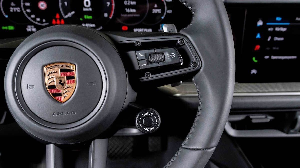 Porsche Cayenne Coupe E-Hybrid 470HP Pass.Display Panora