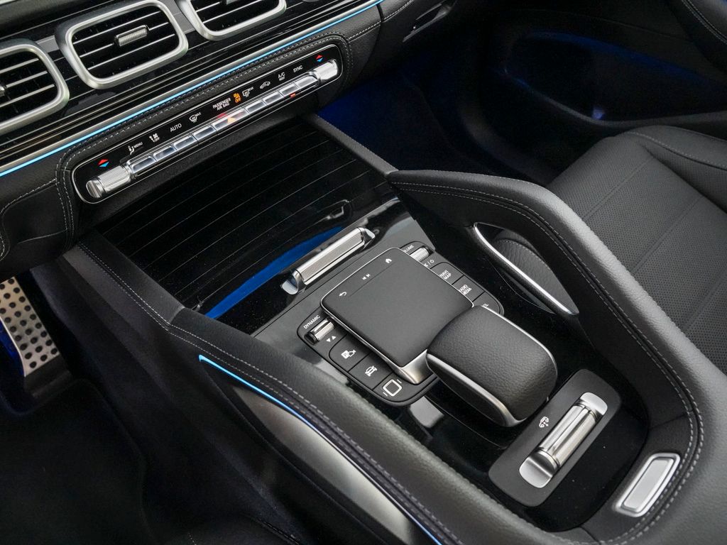 Mercedes-Benz GLE 450 AMG-DISTRONIC-AHK-PANO-HUD-UVP 122.500,-