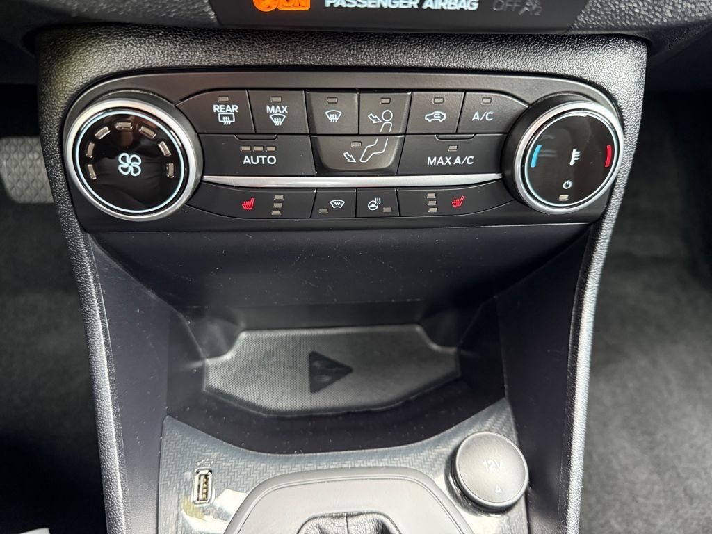 Ford Fiesta 1.0 EcoBoost Hybrid S&S Aut. - Samsaru's Car Outlet