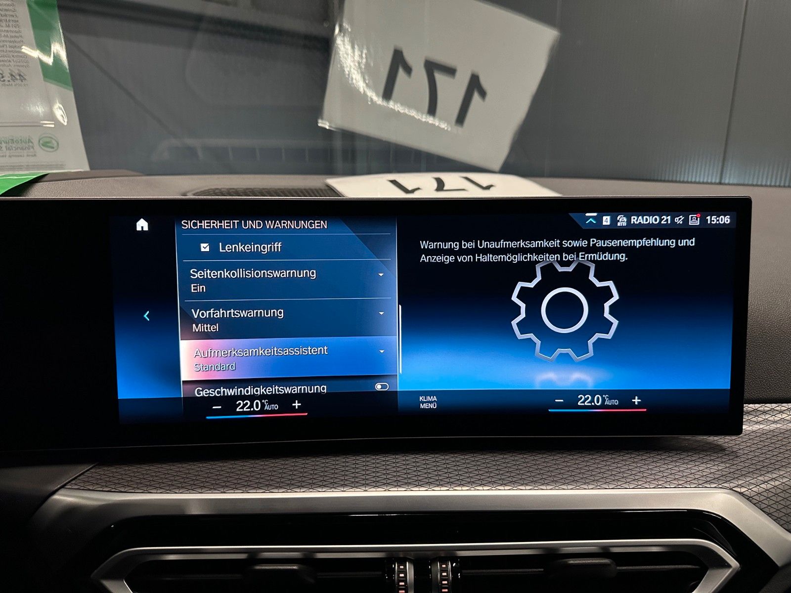 BMW 320d touring xDrive M-Sport Innovation - Samsaru's Car Outlet