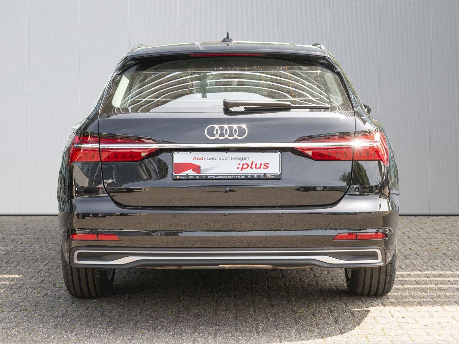Audi A6 Avant 45 TFSI advanced - Samsaru's Car Outlet
