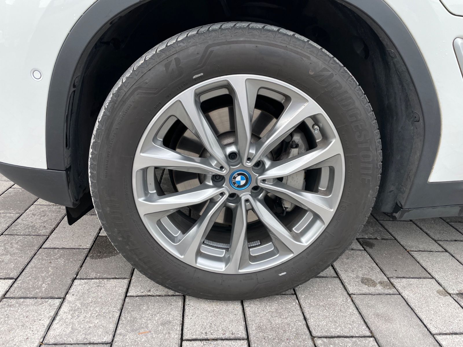 BMW X3 xDrive30e - Samsaru's Car Outlet
