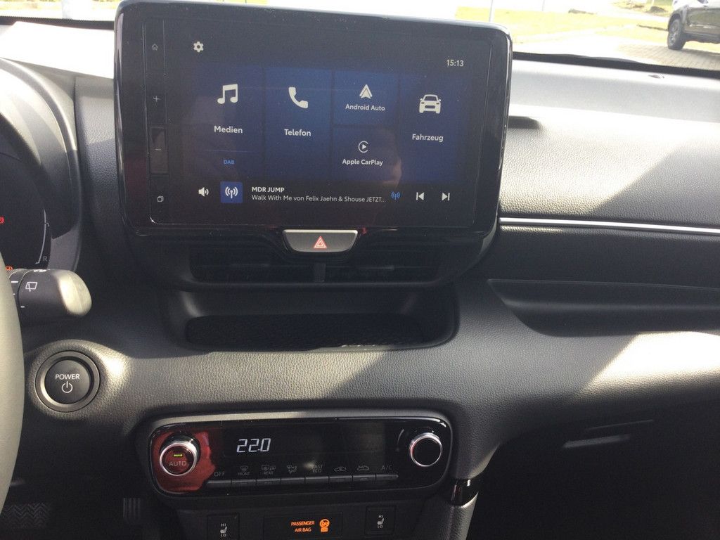 Toyota Yaris 1.5 Hybrid Teamplayer SHZ KAMERA ACC LED