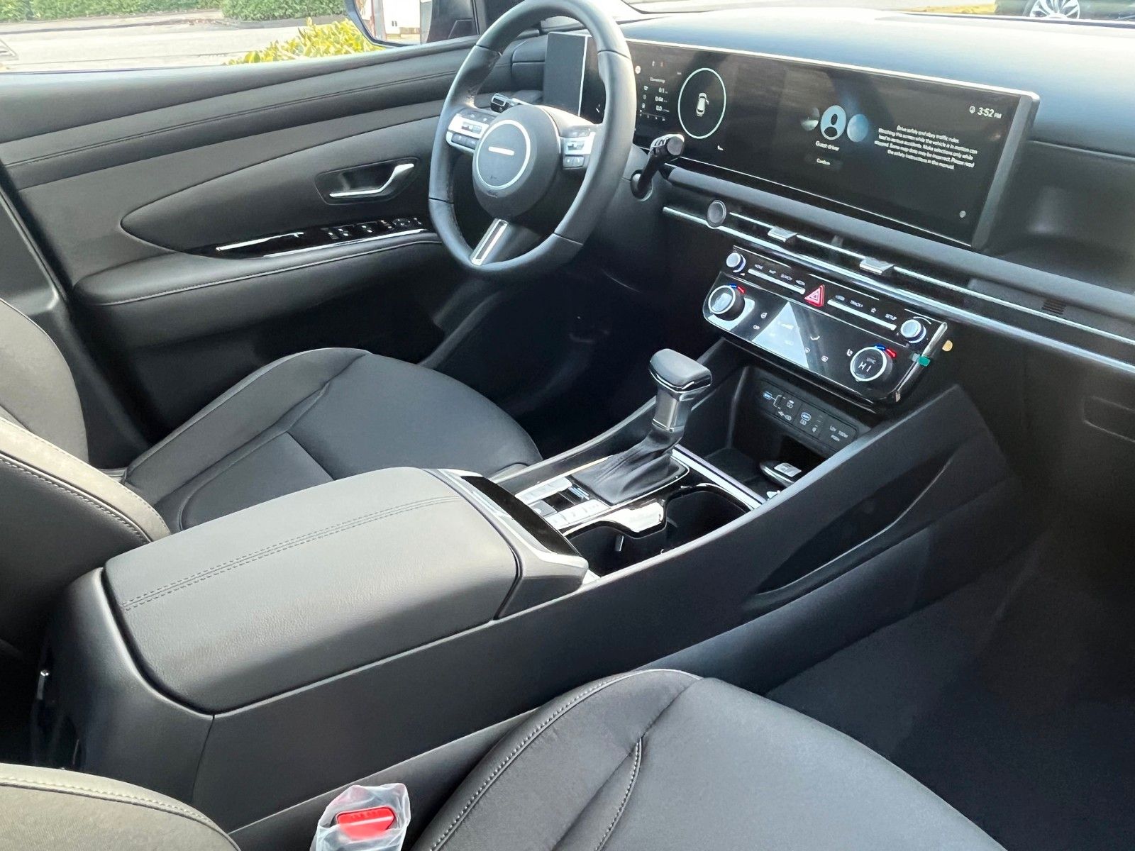 Hyundai Tucson 1.6 T-GDI MH Trend - Samsaru's Car Outlet