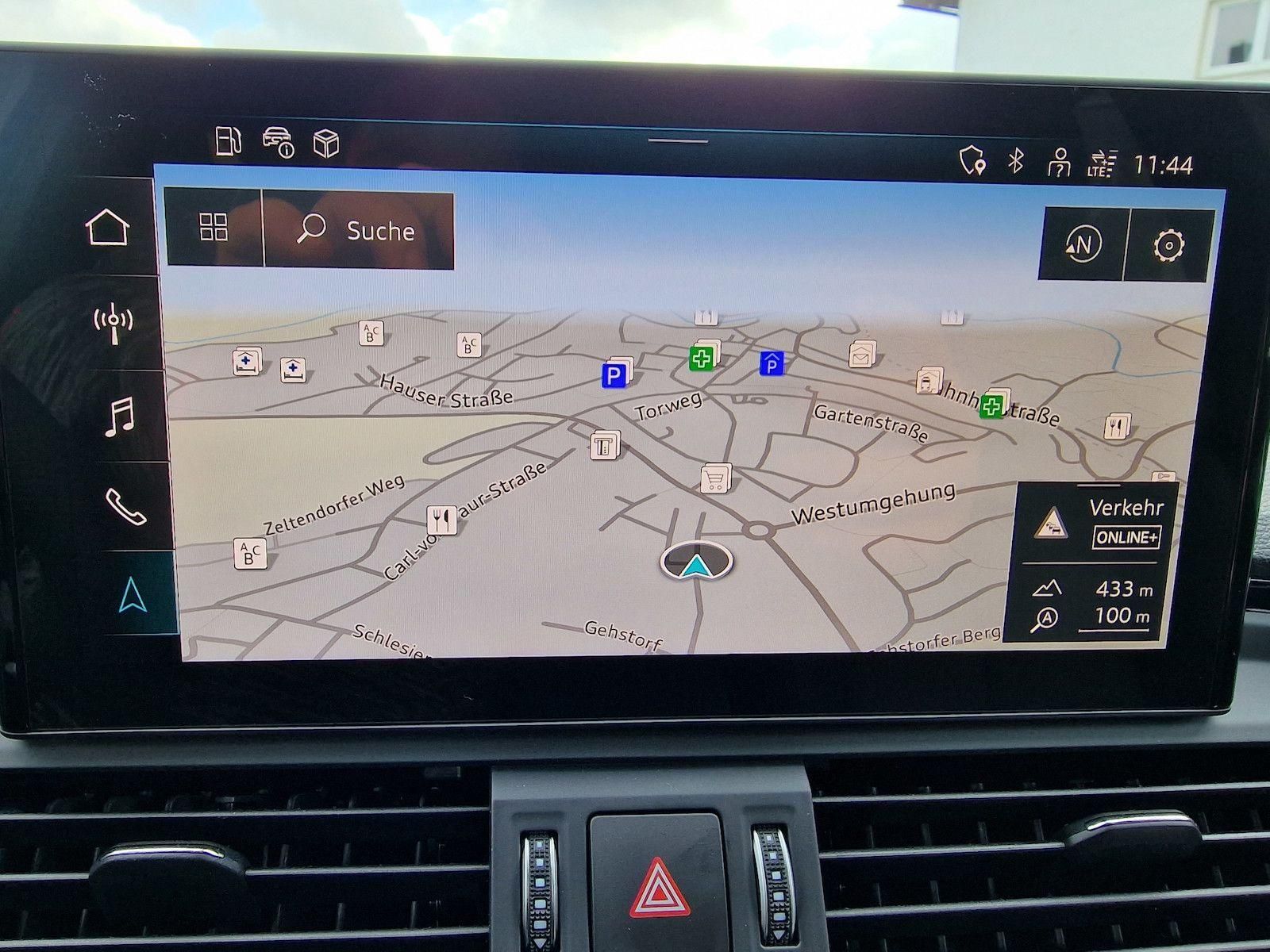 Audi Q5 Sportback 40 TDI quattro S line - Samsaru's Car Outlet