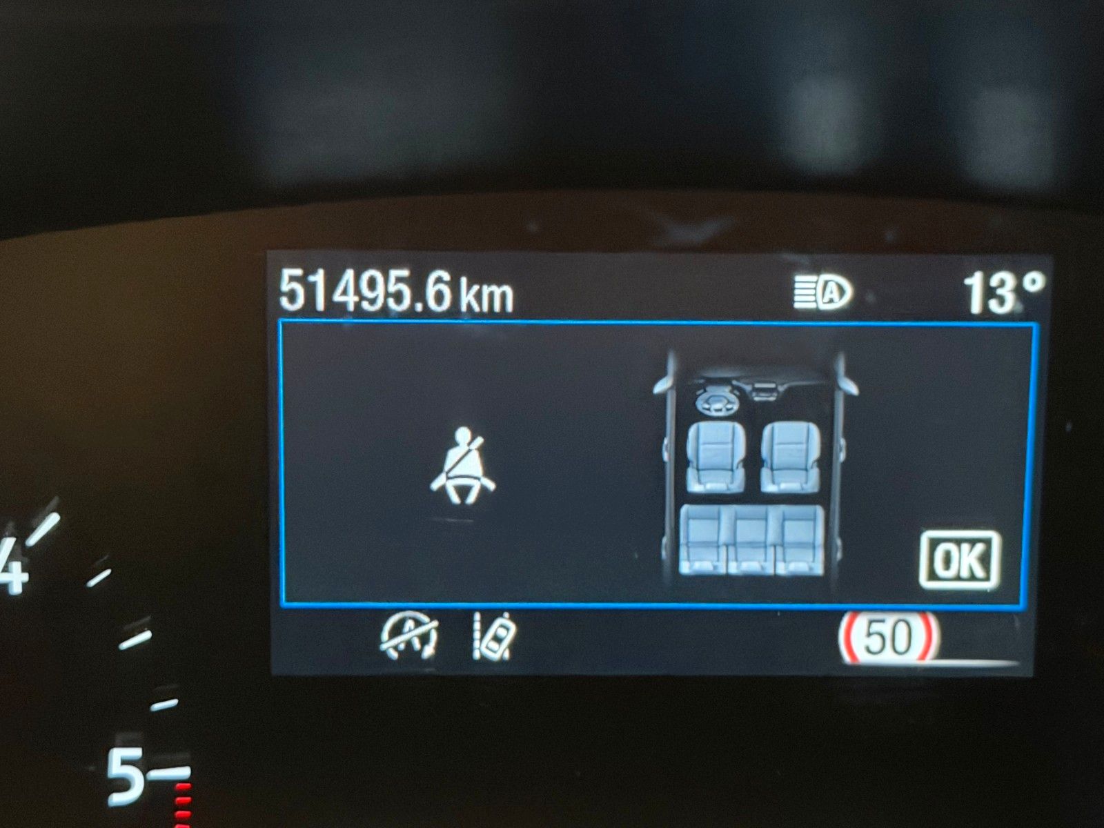Ford Focus Turnier Cool & Connect*Autom*LED*AHK*Face
