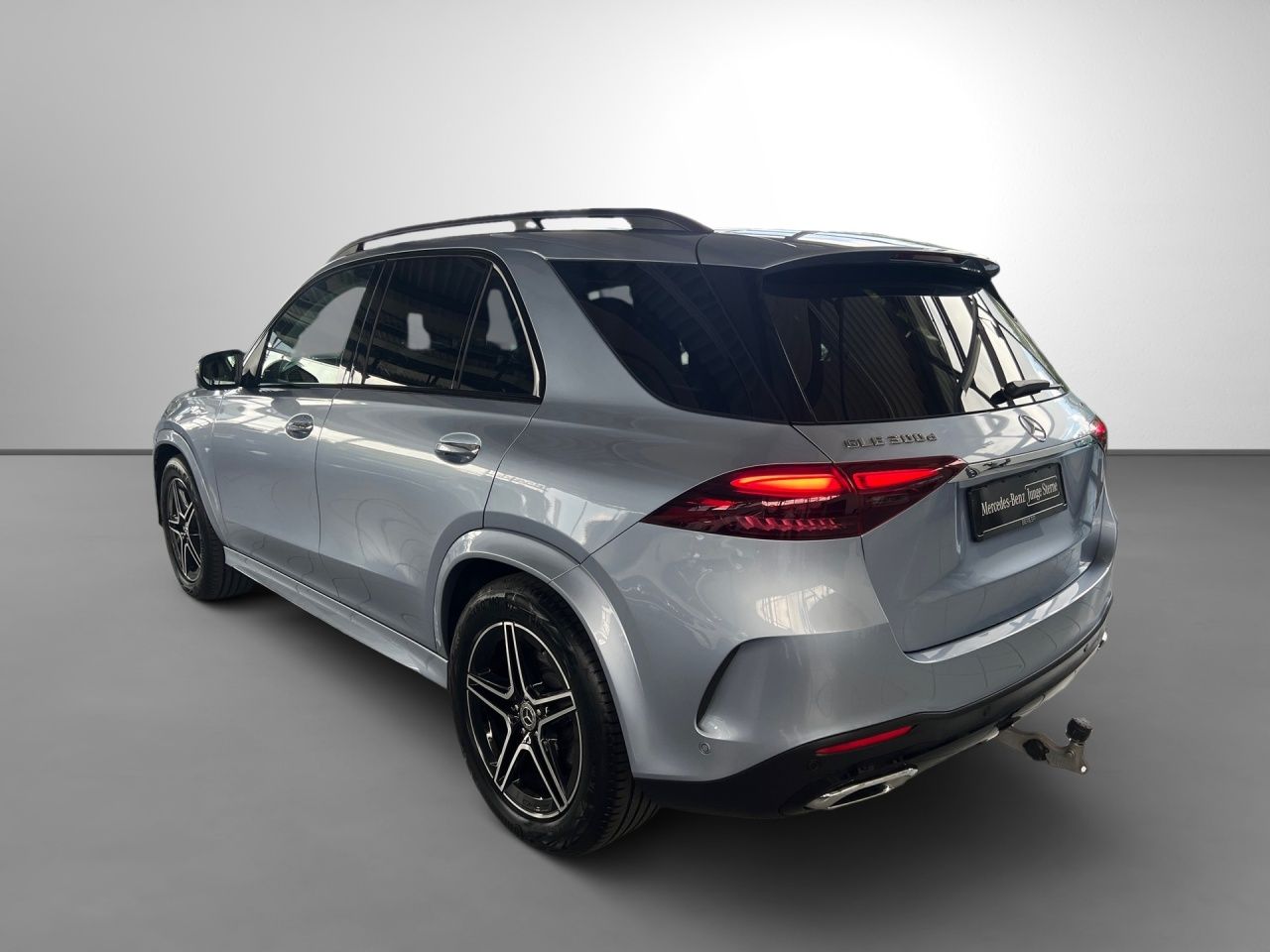 Mercedes-Benz GLE 300 d 4M AMG Night Distronic Pano AHK 360