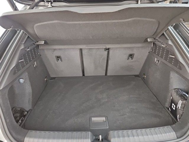 Audi A3 Sportback S line AHK ACC MATRIX LED LEDER PAN