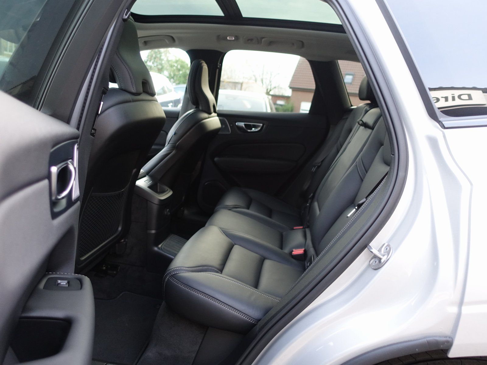 Volvo XC60 Ultra T8 AWD/Massage/B&W/FourC/AHK/360°/BLS