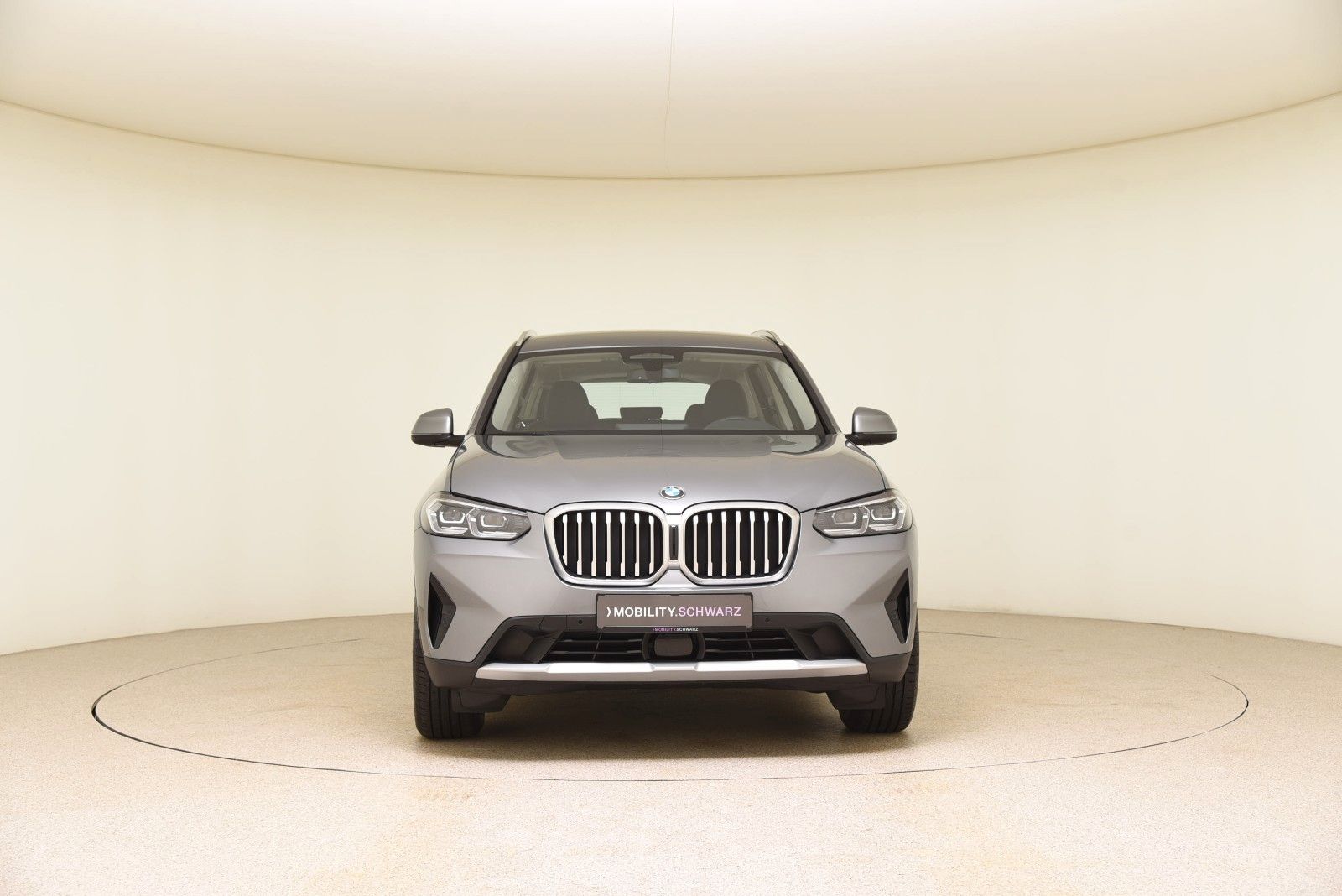 BMW X3 xDrive30d DriveAssProf - Samsaru's Car Outlet