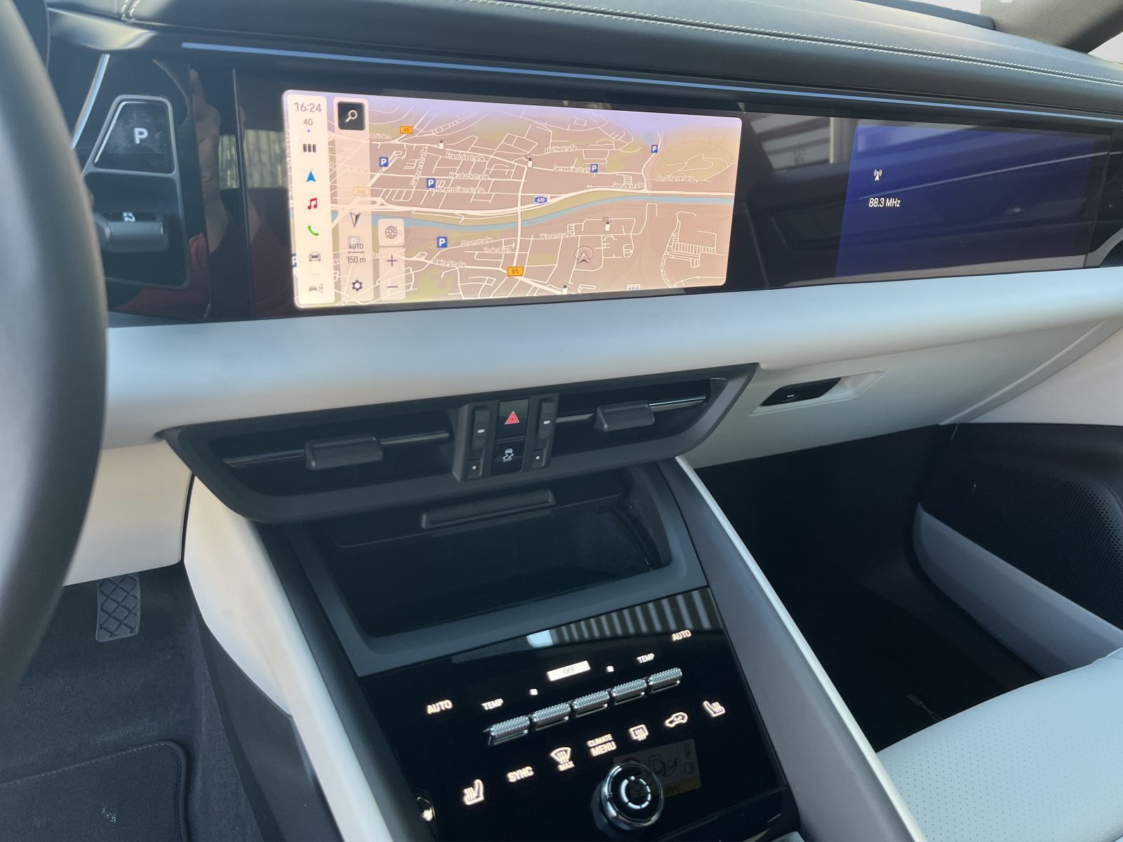 Porsche Macan 4 Pano.,BOSE,Privacy,PASM,Servo+,Sport Chr