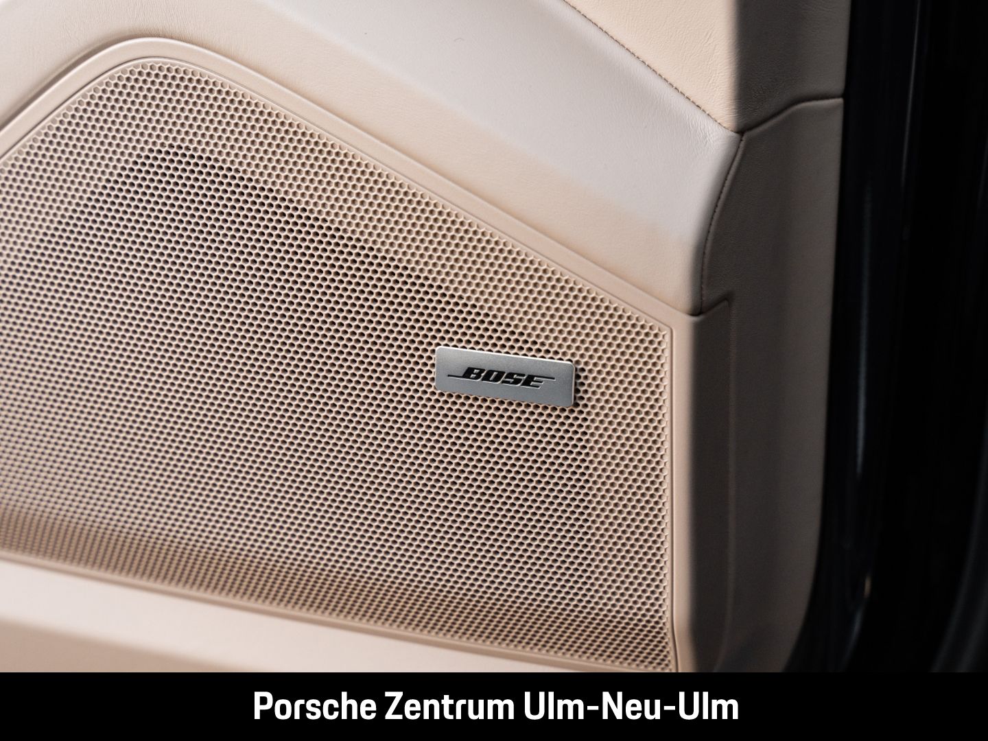 Porsche Cayenne InnoDrive Surround-View Head-Up BOSE LED