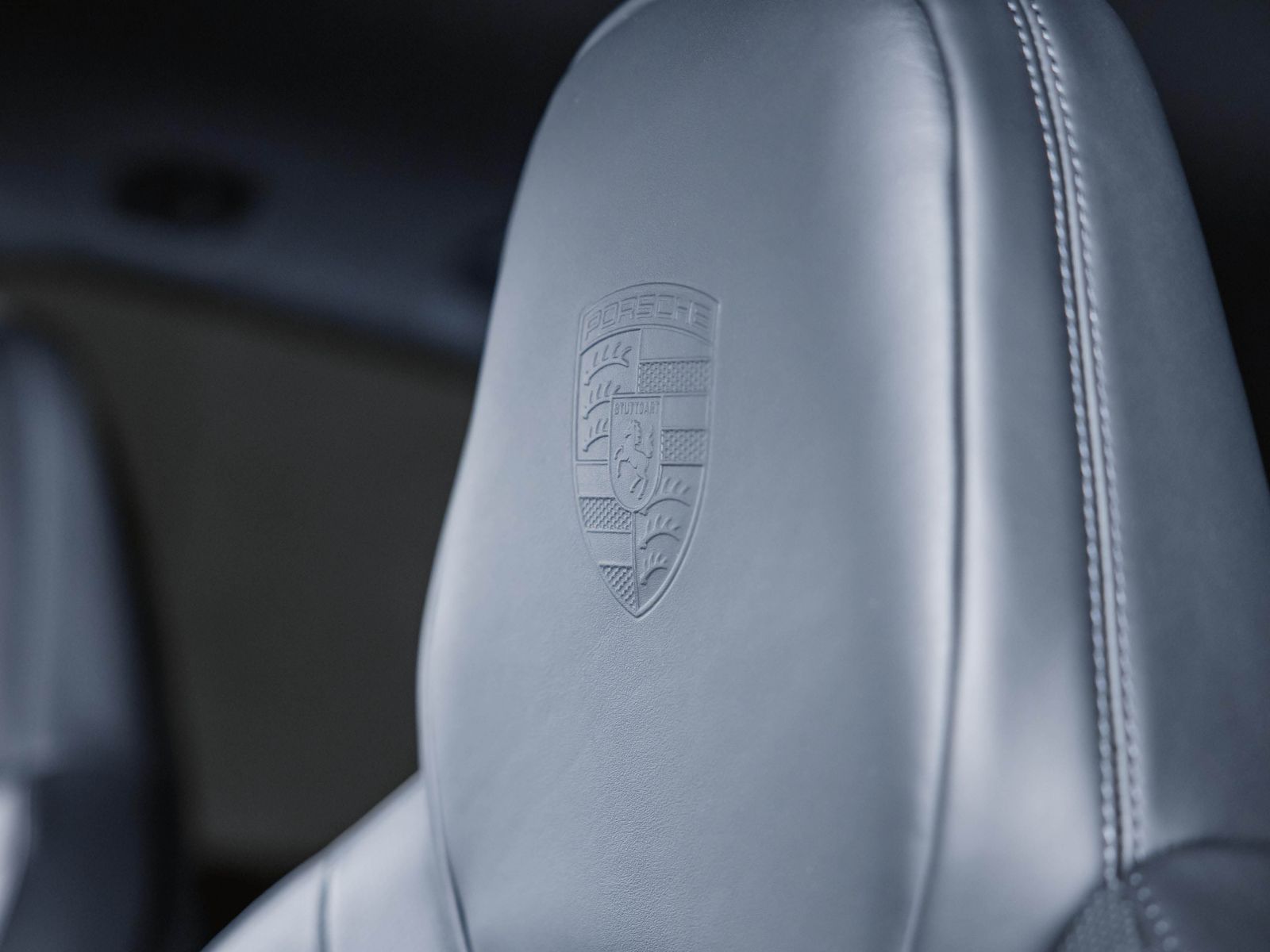 Porsche Cayenne E-Hybrid Sportabgasanlage Sportlenkrad