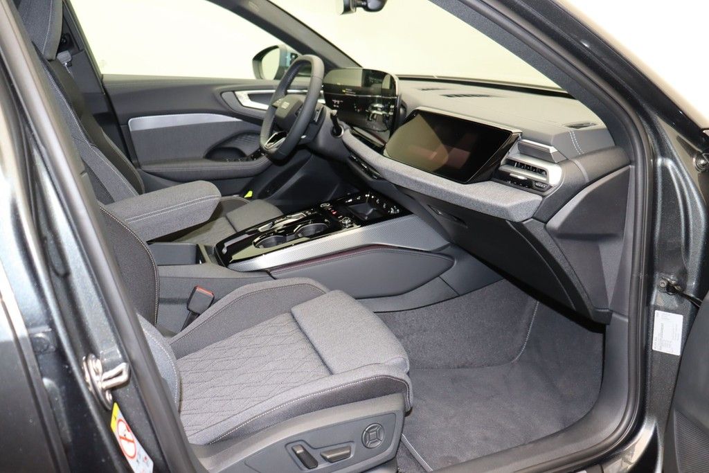 Audi A5 Avant e-hybrid quattro 299PS S line LED Navi