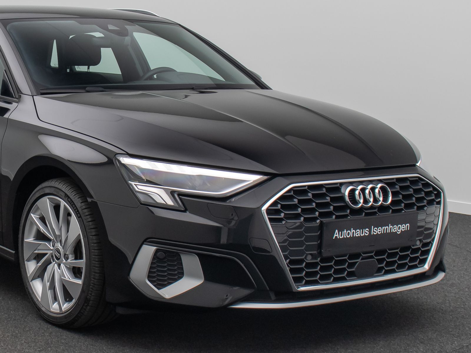 Audi A3 35 TFSI Sportback - Samsaru's Car Outlet