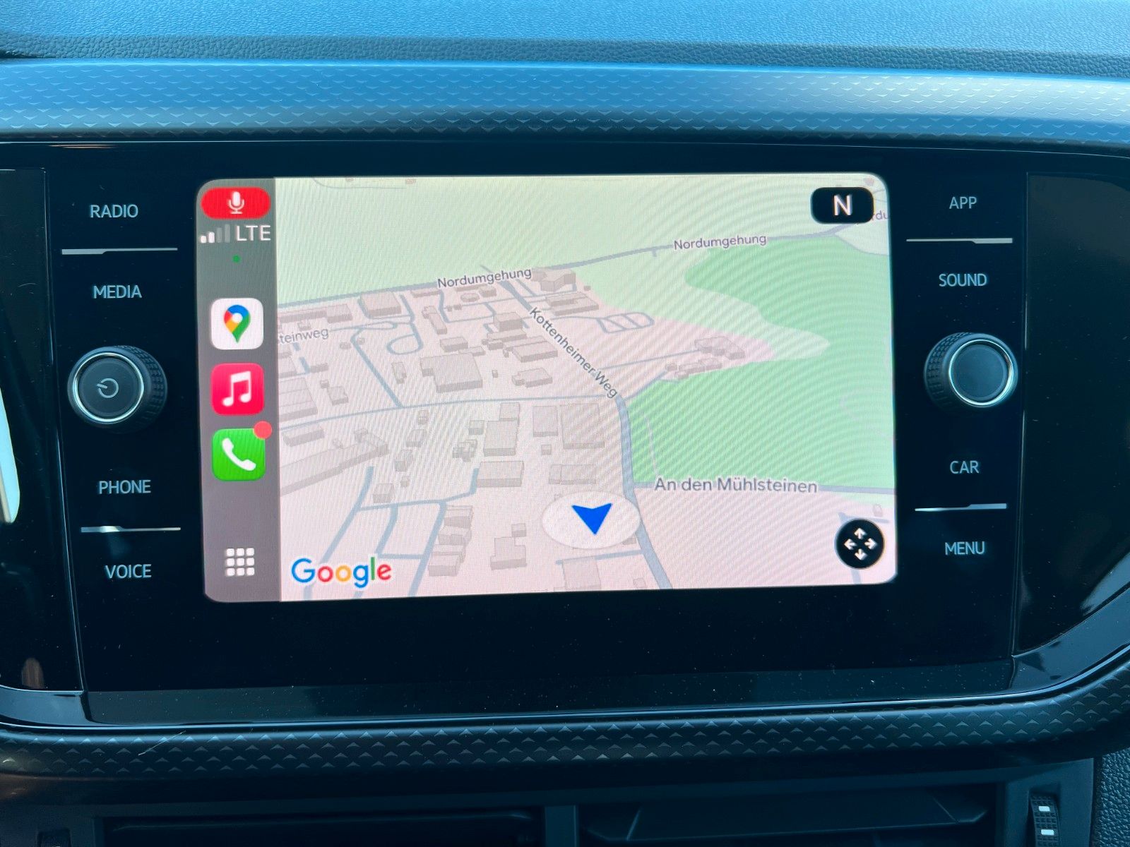 Volkswagen T-Cross Life - Samsaru's Car Outlet