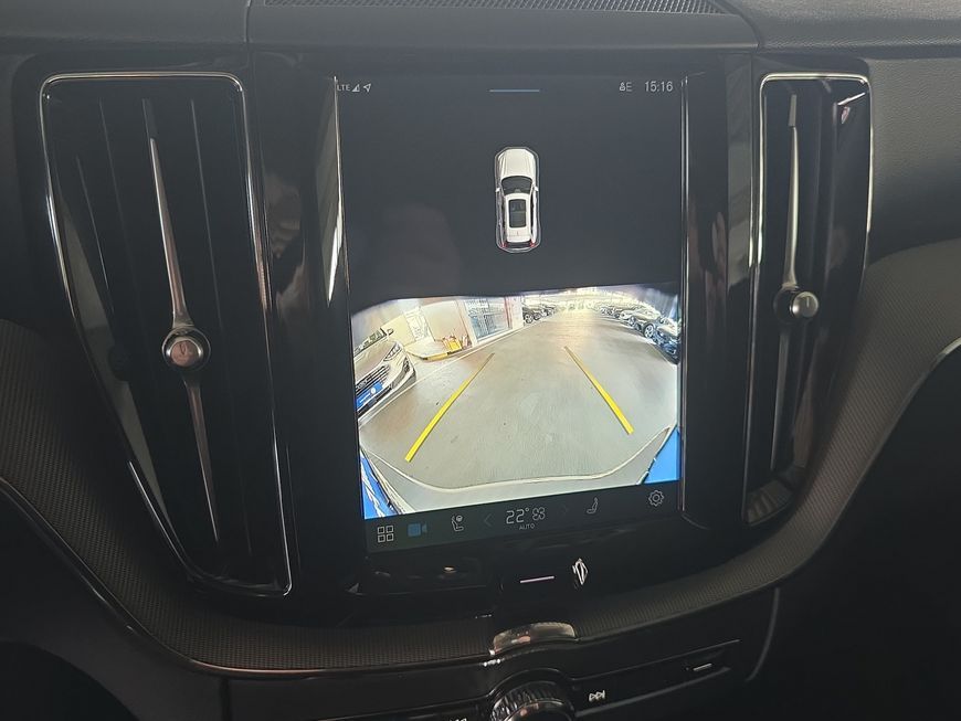 Volvo XC60 B5 B AWD Core