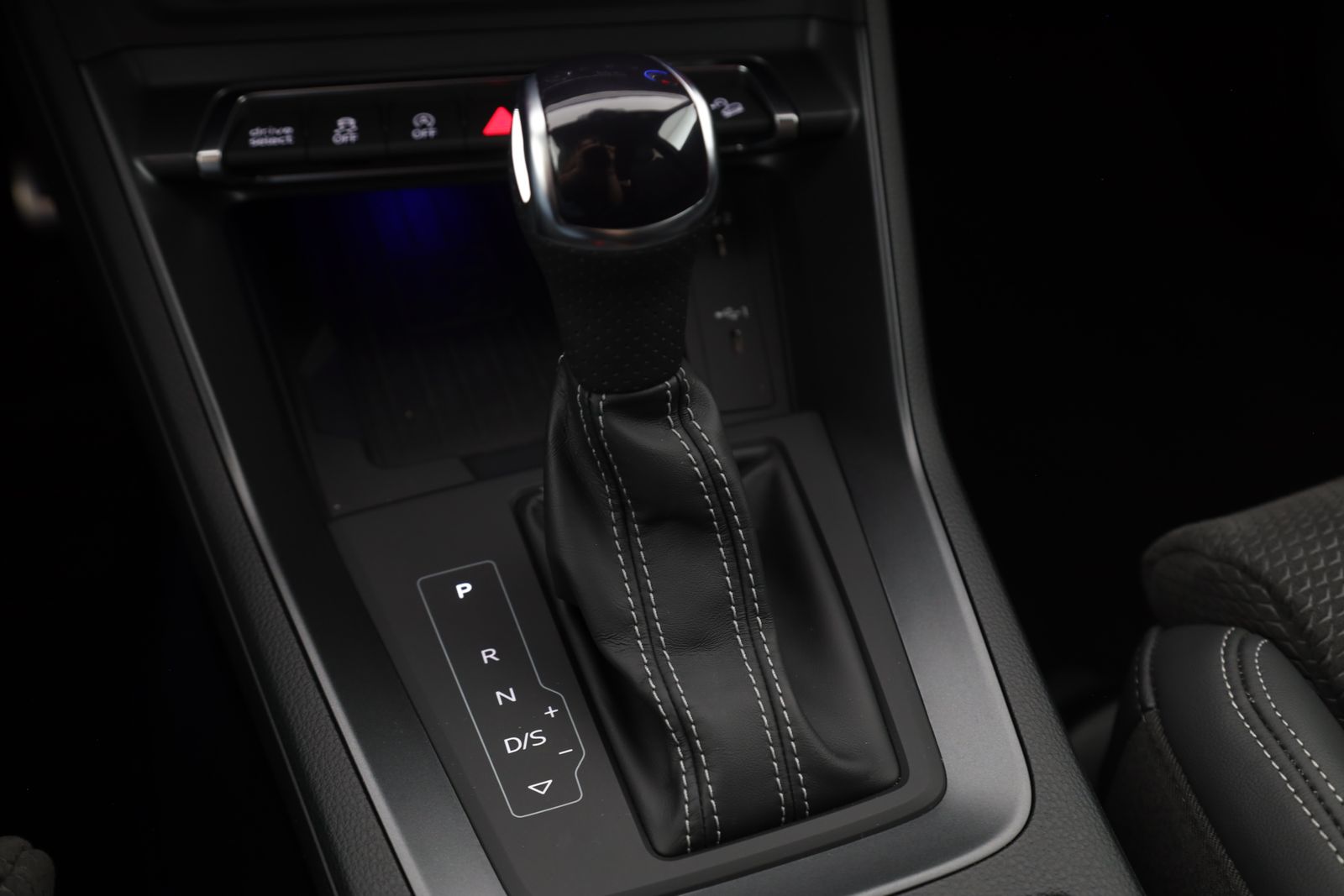 Audi Q3 40 TDI quattro S line - Samsaru's Car Outlet